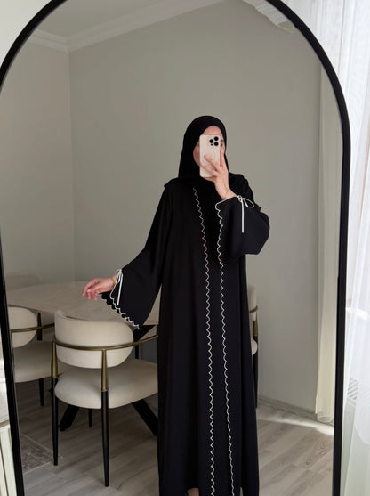 Aura abaya