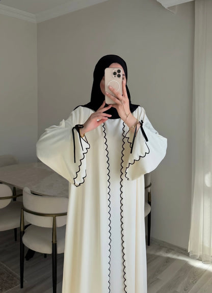 Aura abaya
