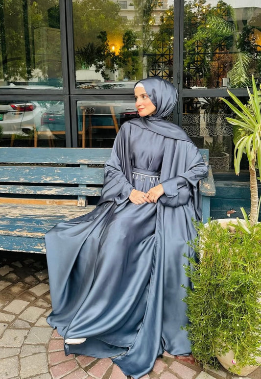 Noor gray