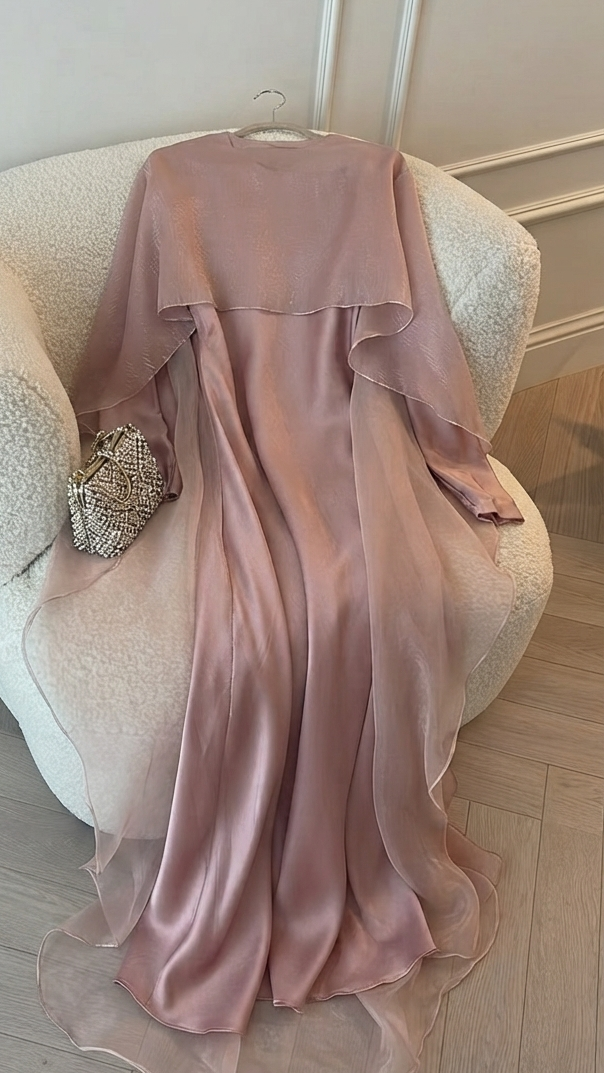 Khaleji abaya