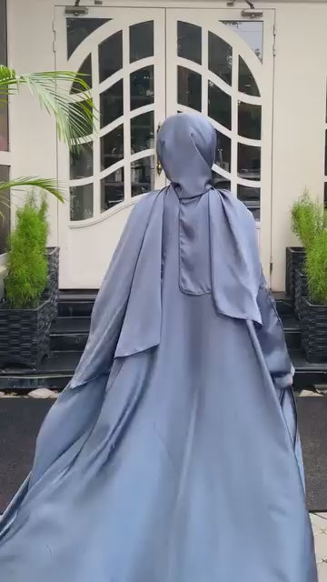 Noor gray